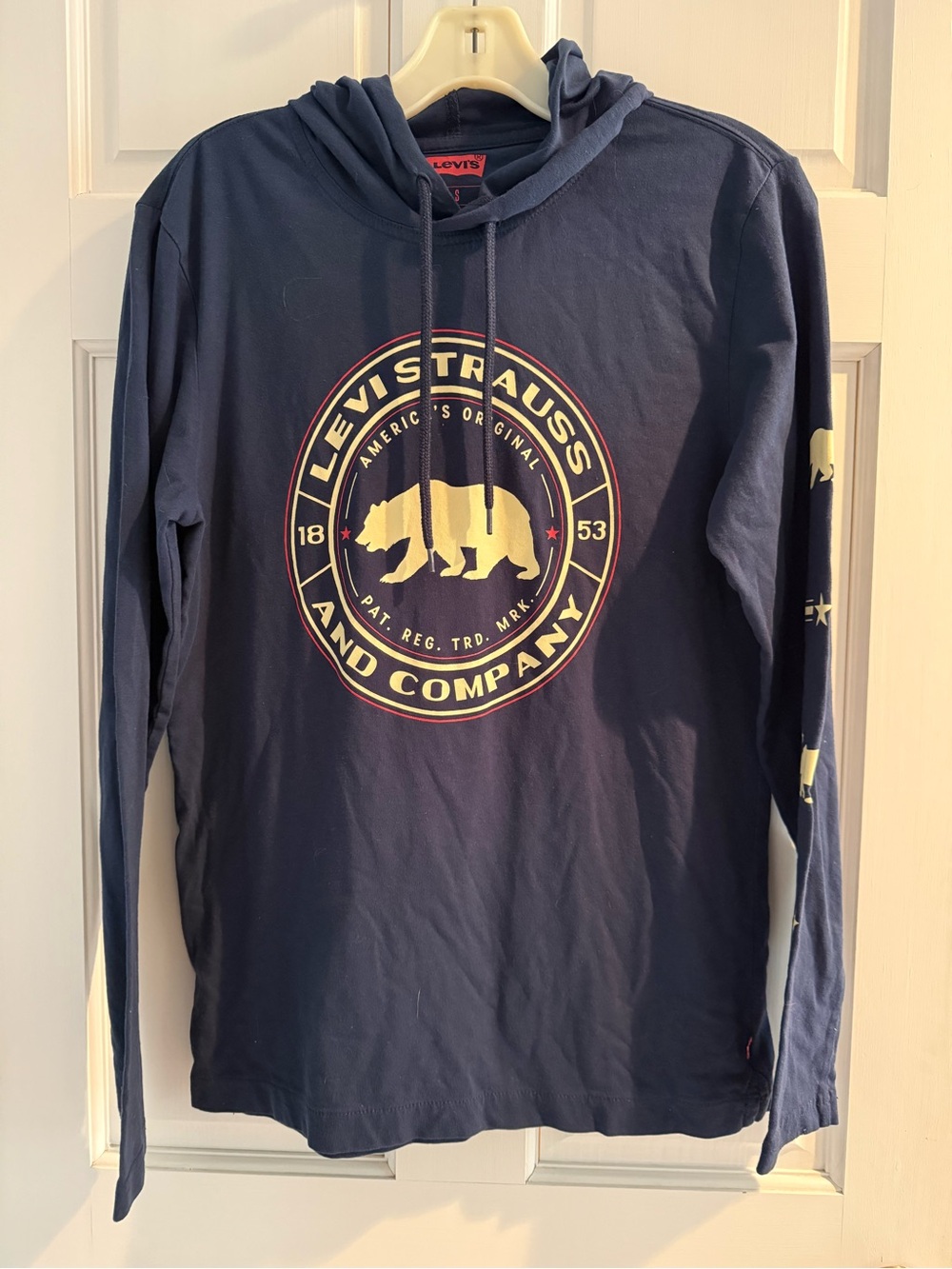 NWOT Levi’s Long Sleeve Soft Pullover Hoodie Size Small